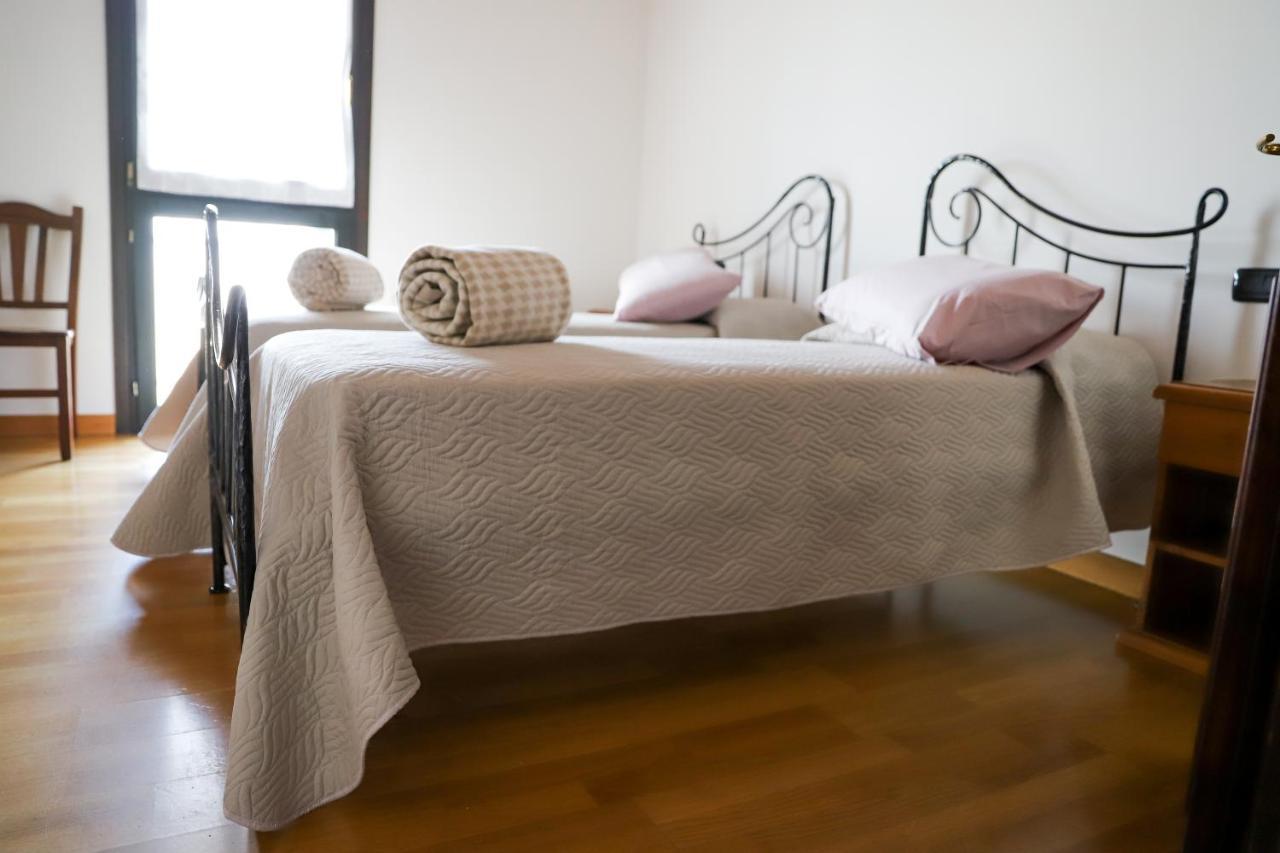 Agriturismo Borgo Borromeo ルバーノ エクステリア 写真